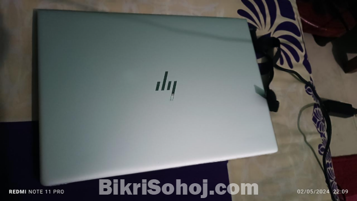 Hp elitebook g6 cori i5 8 generation 8gb+256ssd